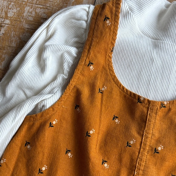 NWOT Gap Girls Outfit size 4 - Picture 2 of 9